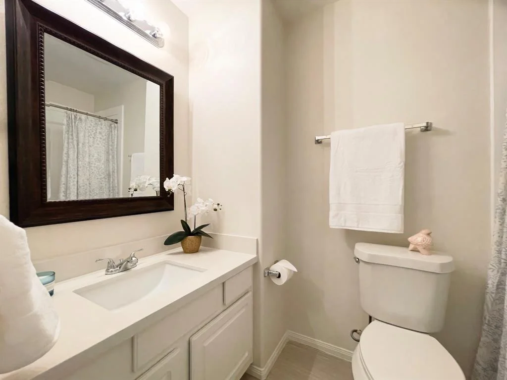Photo of 6019 Knollwood Trail