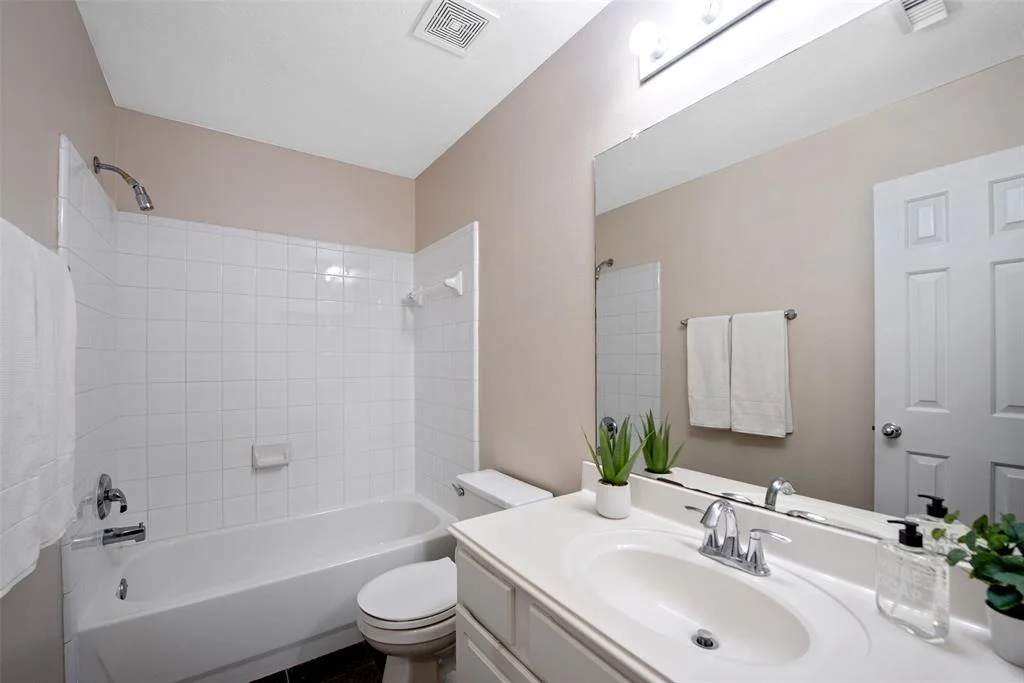 Photo of 16315 Redbud Berry Lane