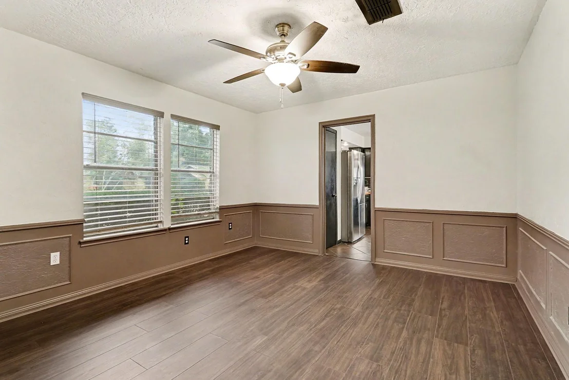 Photo of 803 Whitecap Drive