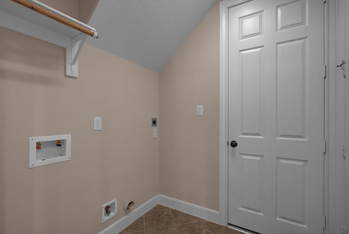 Photo of 21055 Williams Creek Drive
