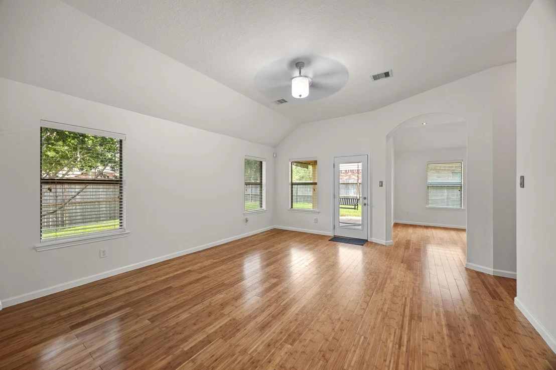 Photo of 2118 Midnight Lane