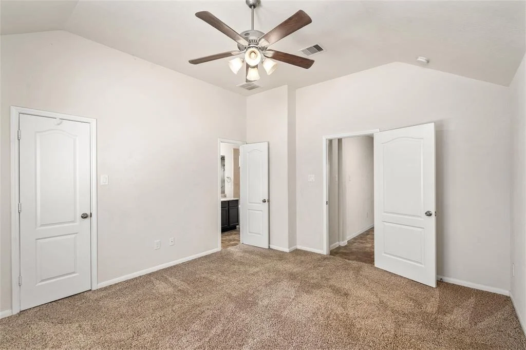 Photo of 5111 Lagoon Court