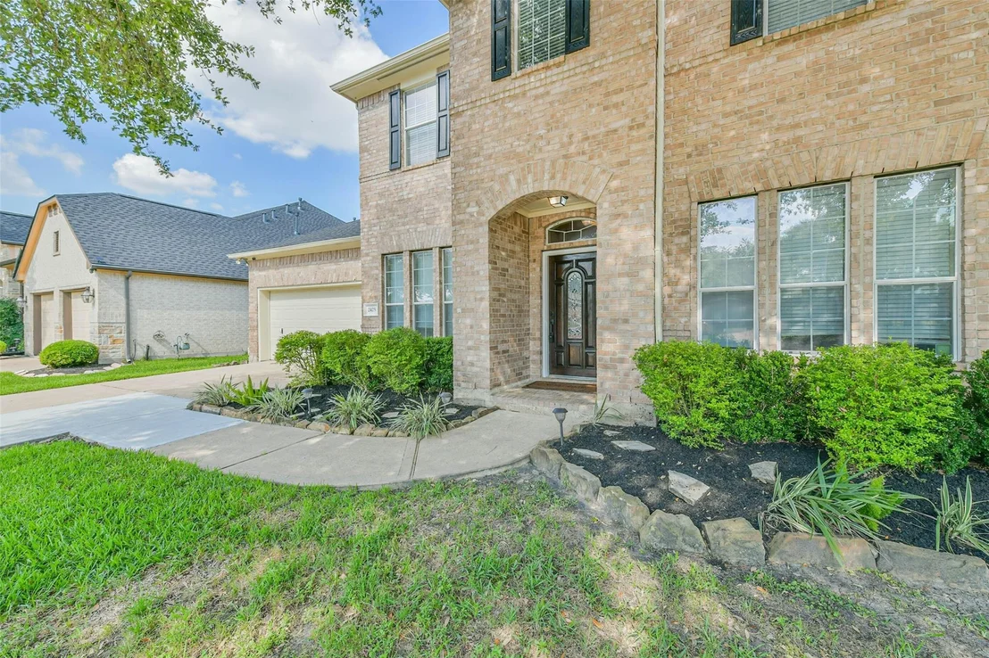Photo of 2425 Harbor Chase Drive