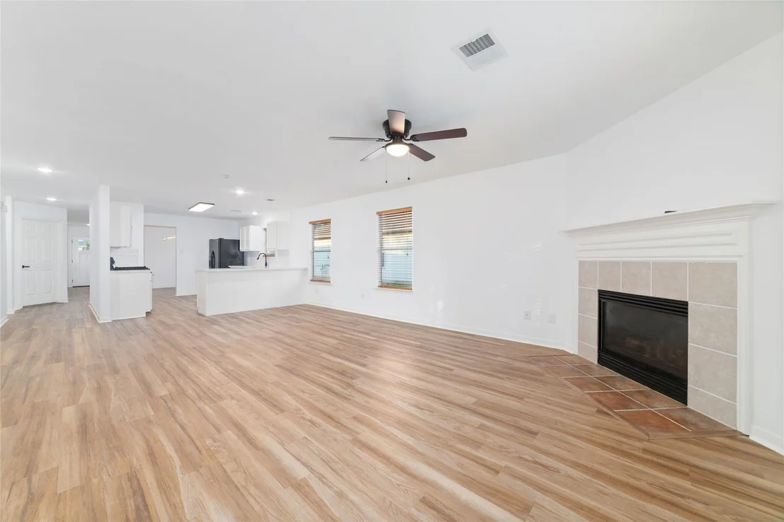 Photo of 21911 Willow Shade Lane