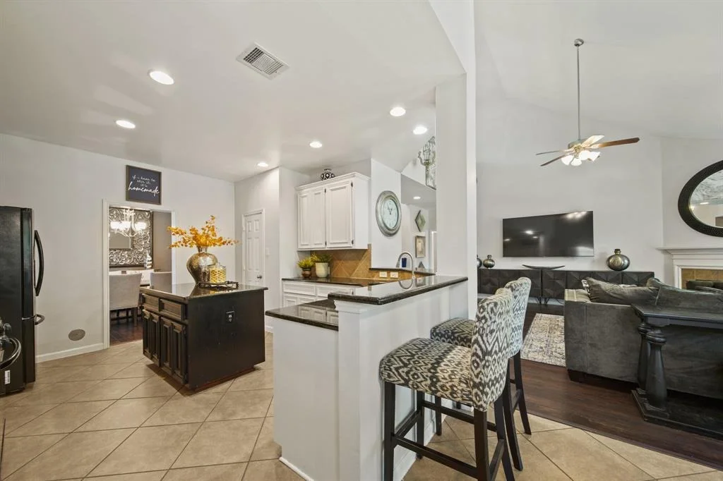 Photo of 2403 Shadow Oaks Drive
