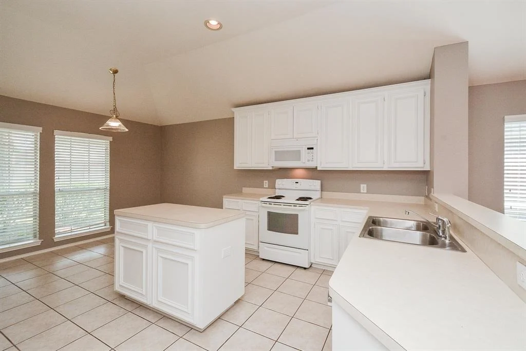 Photo of 15410 Misty Dawn Trail