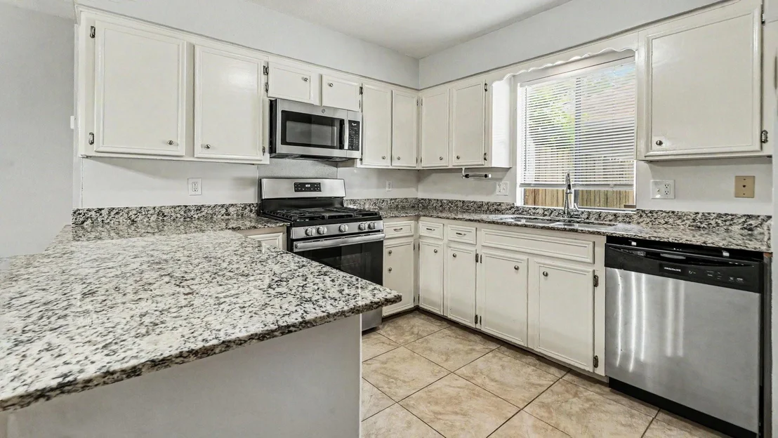 Photo of 2714 Longleaf Pines Drive