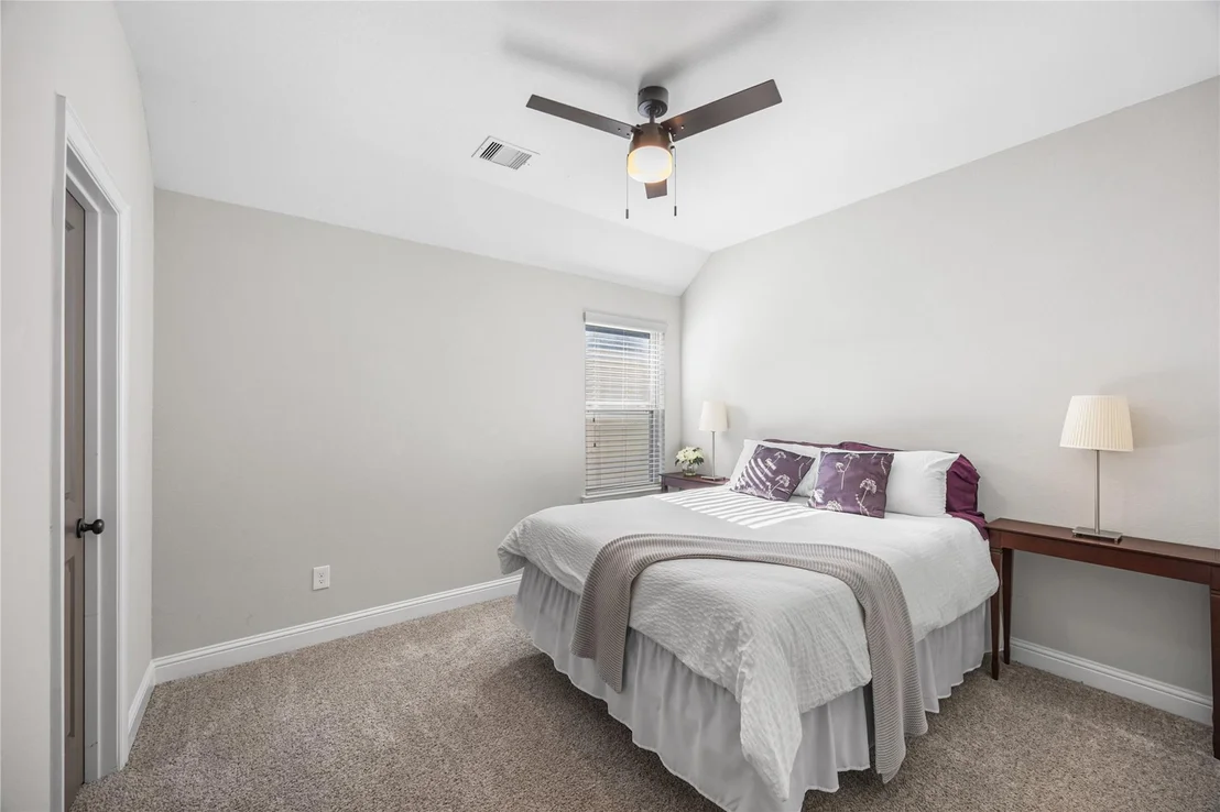 Photo of 4320 Silver Oak Place