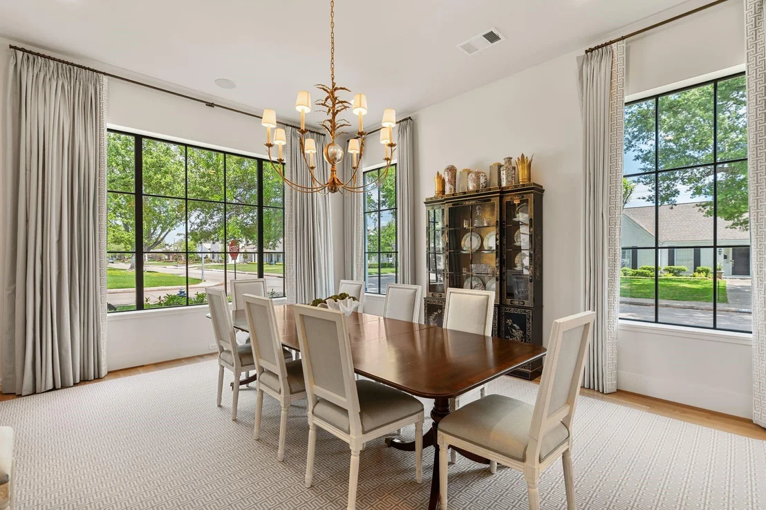 Photo of 6123 Valley Forge Drive