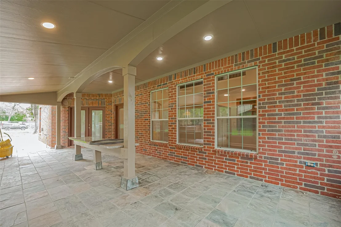 Photo of 2409 Spears Drive
