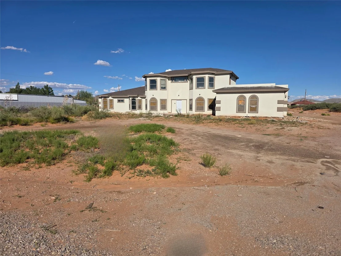 Photo of 14026 Bradley Road