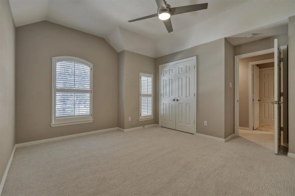 Photo of 7 E Palmer Bend