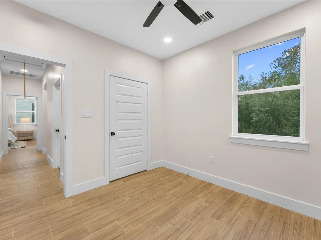 Photo of 2304 Langley Road