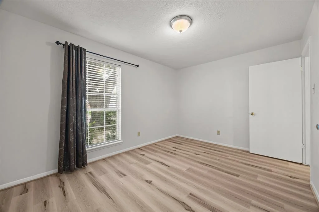 Photo of 4327 Yosemite Drive