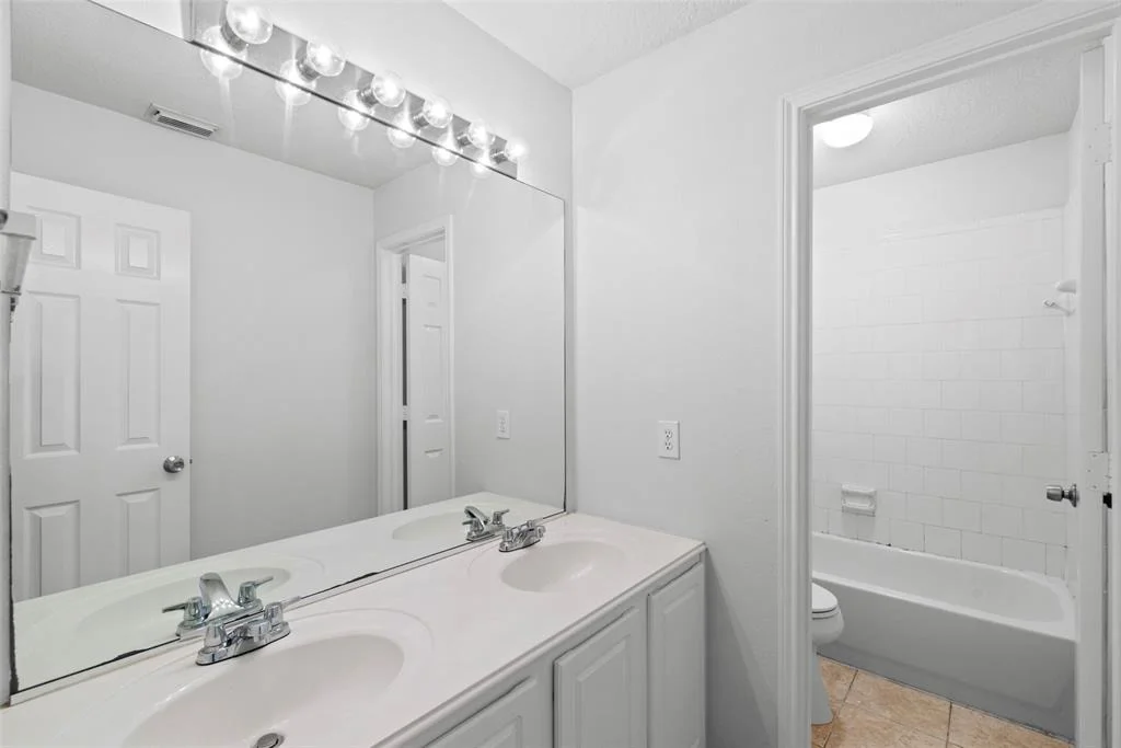 Photo of 11402 Bogan Flats Drive