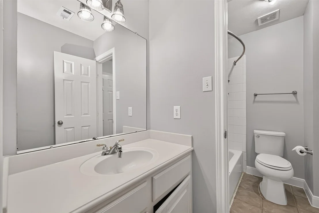 Photo of 15618 Stable Brook Circle