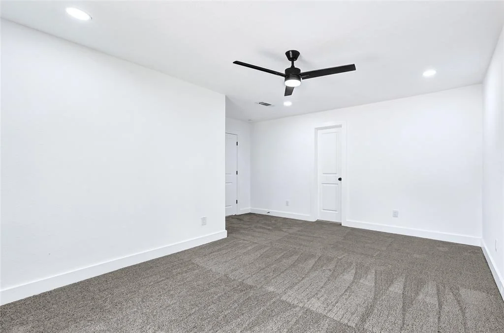 Photo of 3304 Thornwood Drive