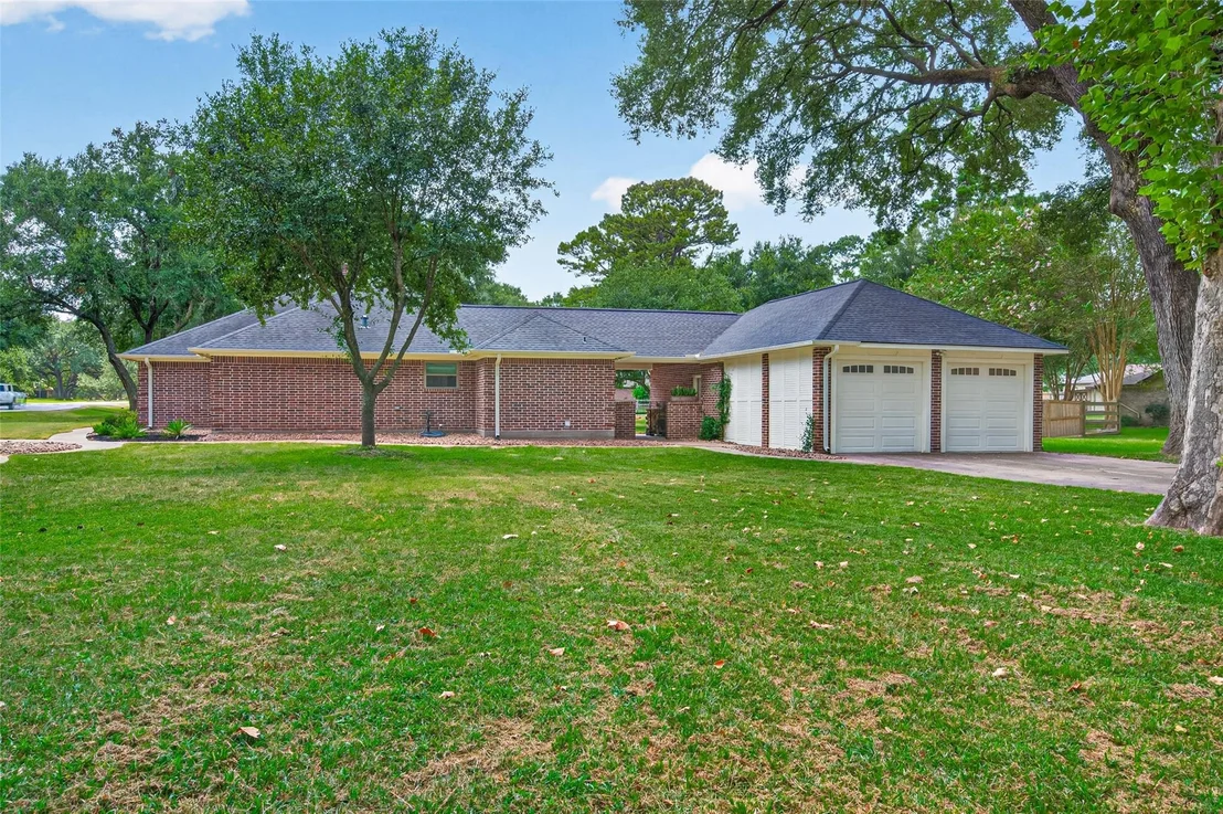 Photo of 18903 Grosbeak Lane