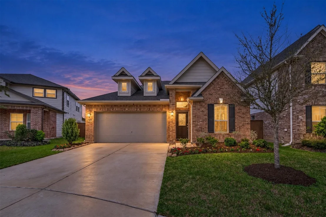 Photo of 4211 Pale Fox Lane