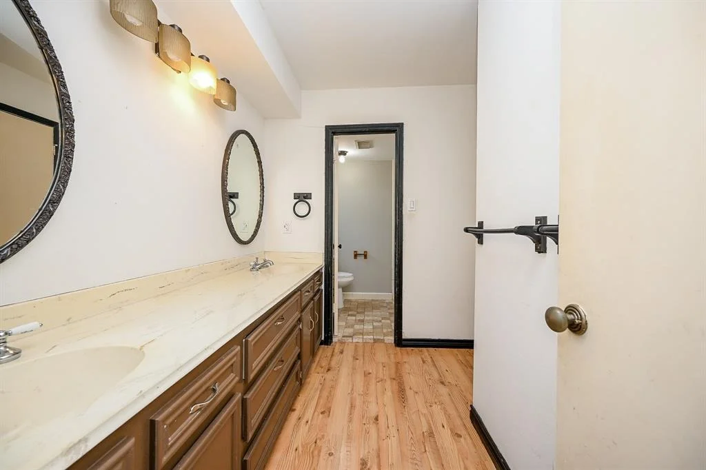 Photo of 17815 Loring Lane