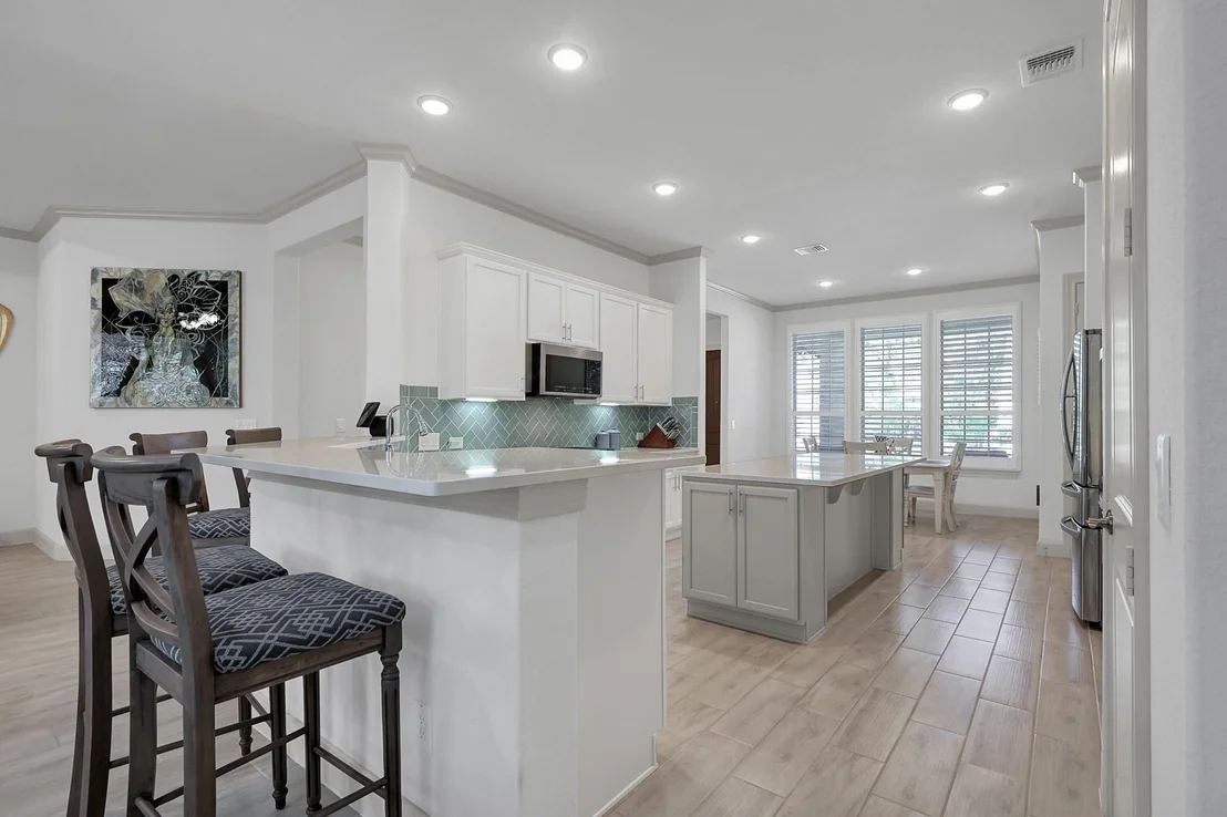Photo of 233 Appaloosa Court