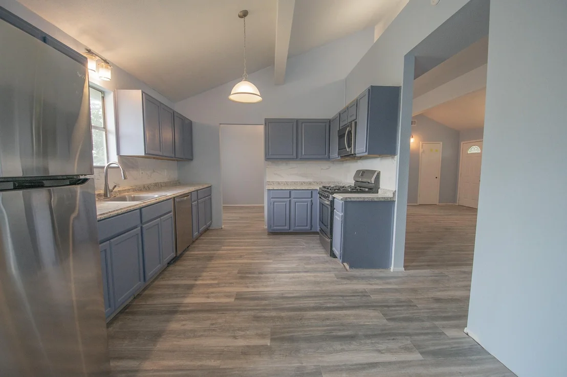 Photo of 2127 County Road 163