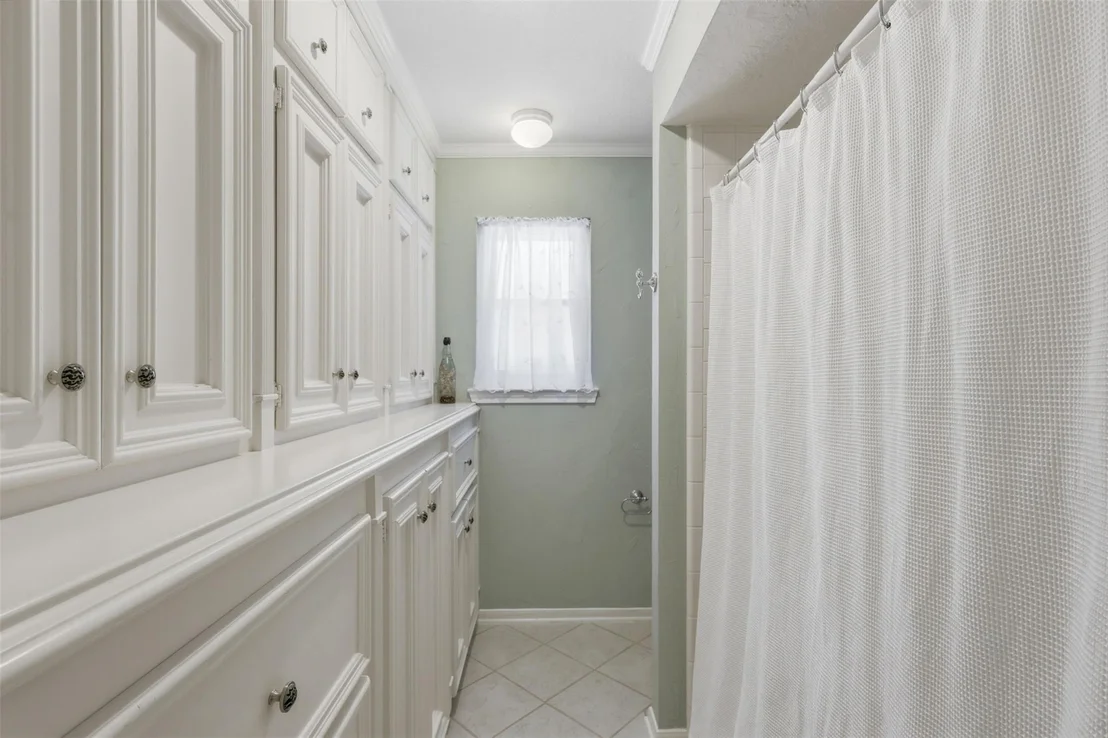 Photo of 9414 Windrush Drive