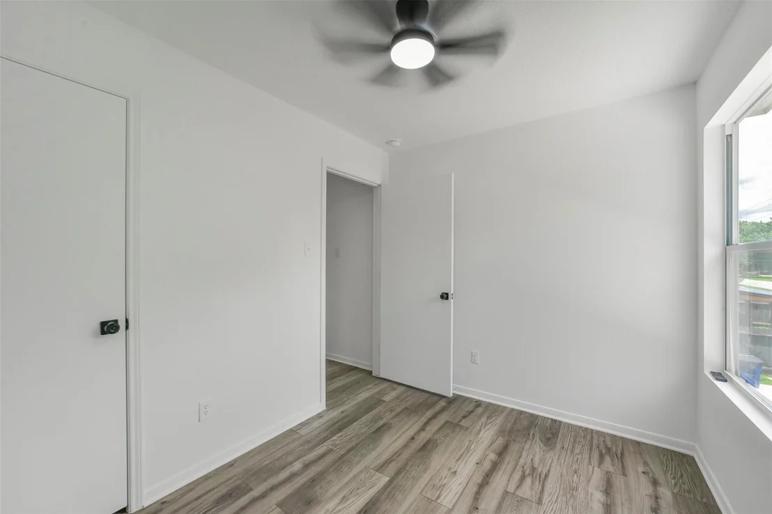 Photo of 2811 Packard Elm Street
