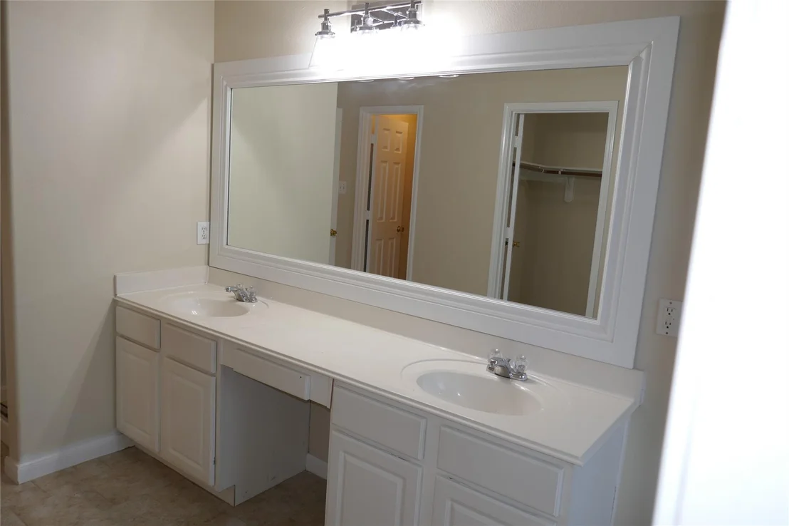 Photo of 5610 Bay Leaf Drive