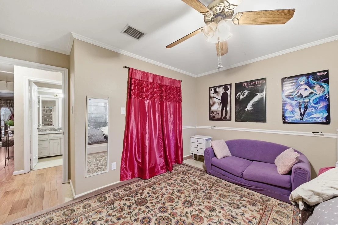 Photo of 942 Brunswick Circle