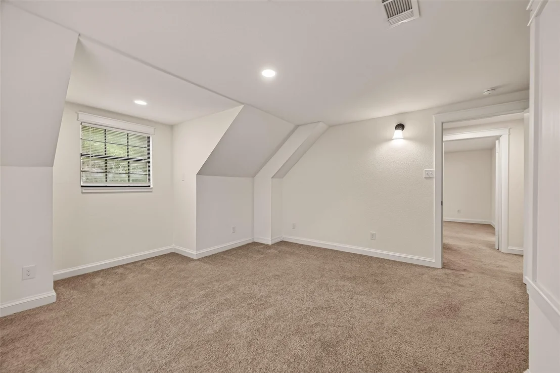 Photo of 2103 Bayou Drive