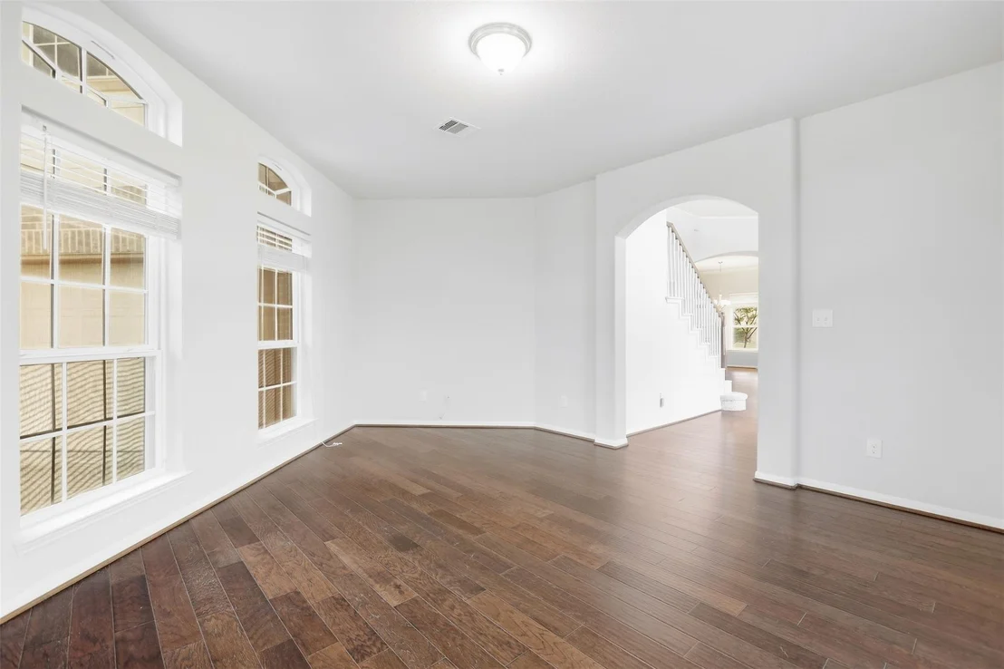 Photo of 4002 Broadmoor Drive