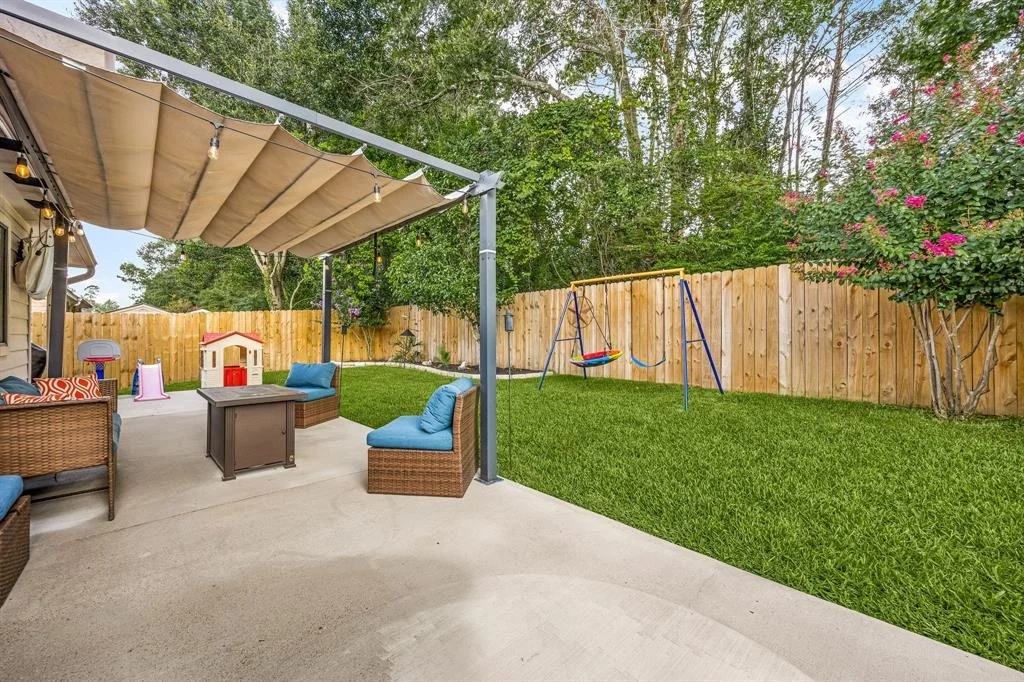 Photo of 2715 Lexington Park Drive