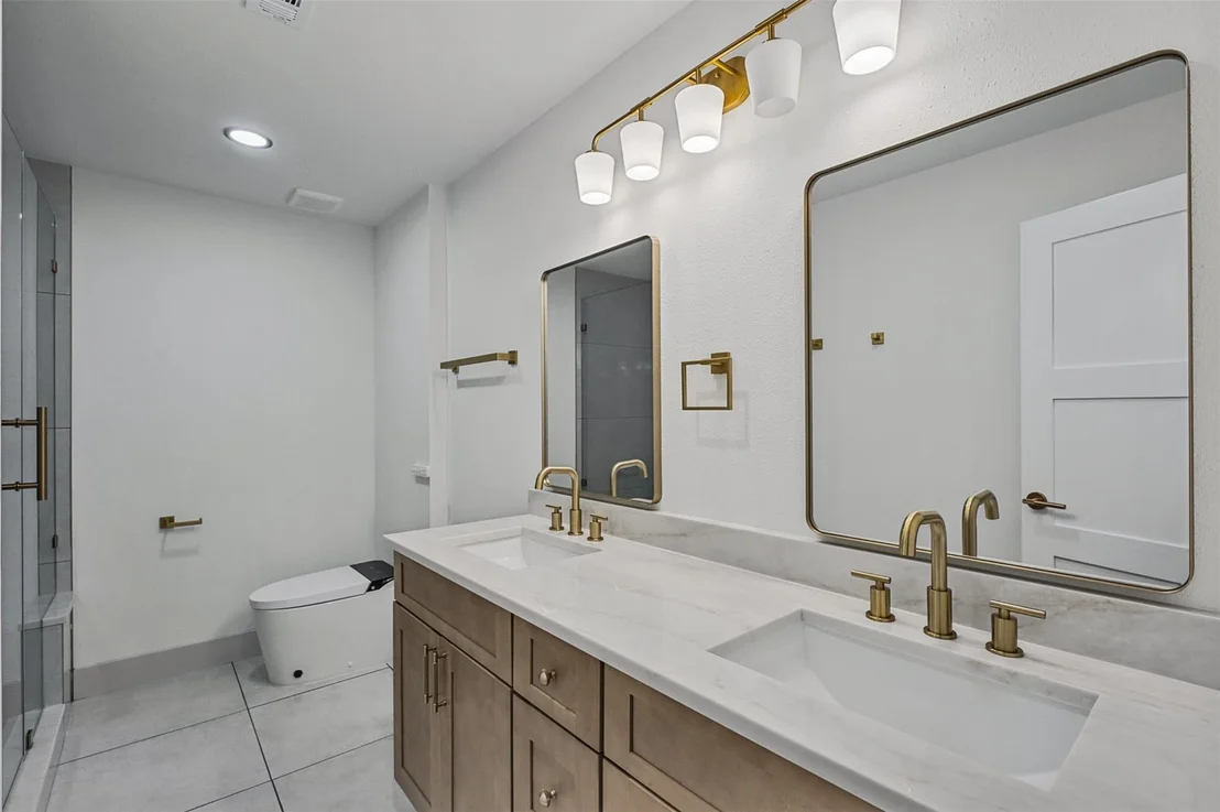 Photo of 2807 Shadowdale Drive