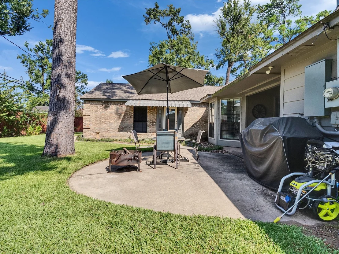 Photo of 12741 Eastbrook Drive