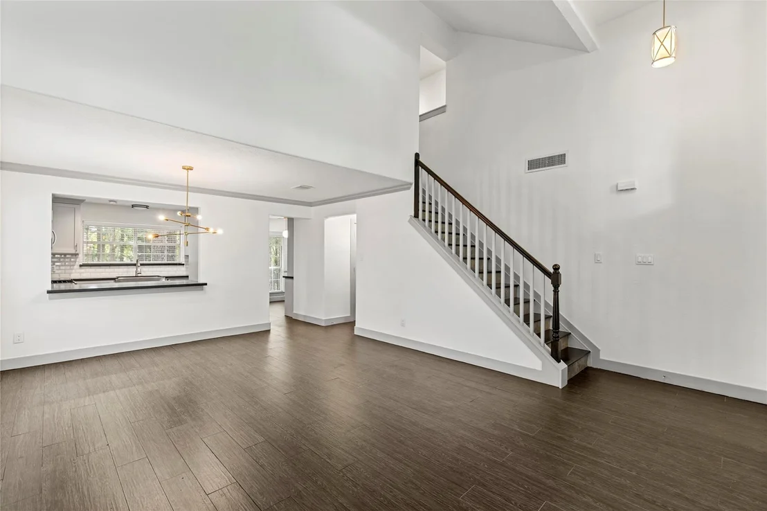 Photo of 39 W Tallowberry Drive