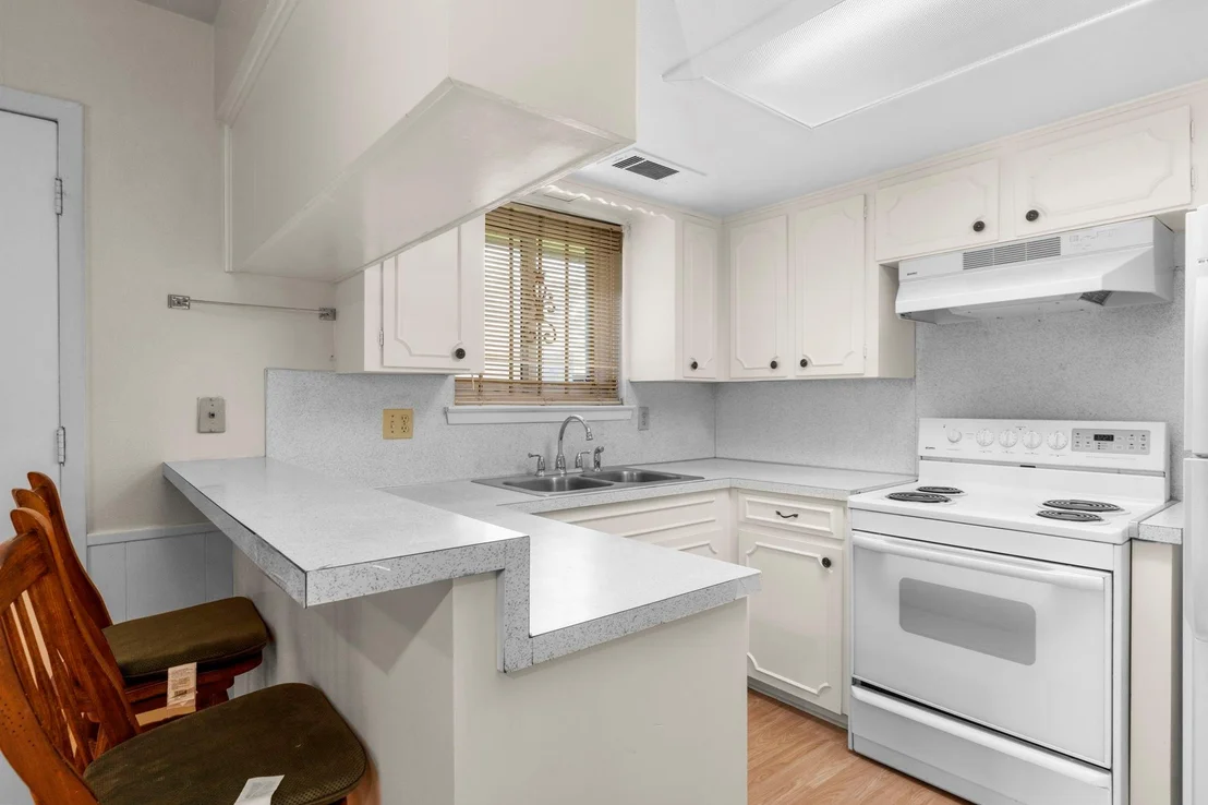 Photo of 9018 Rutherford Lane