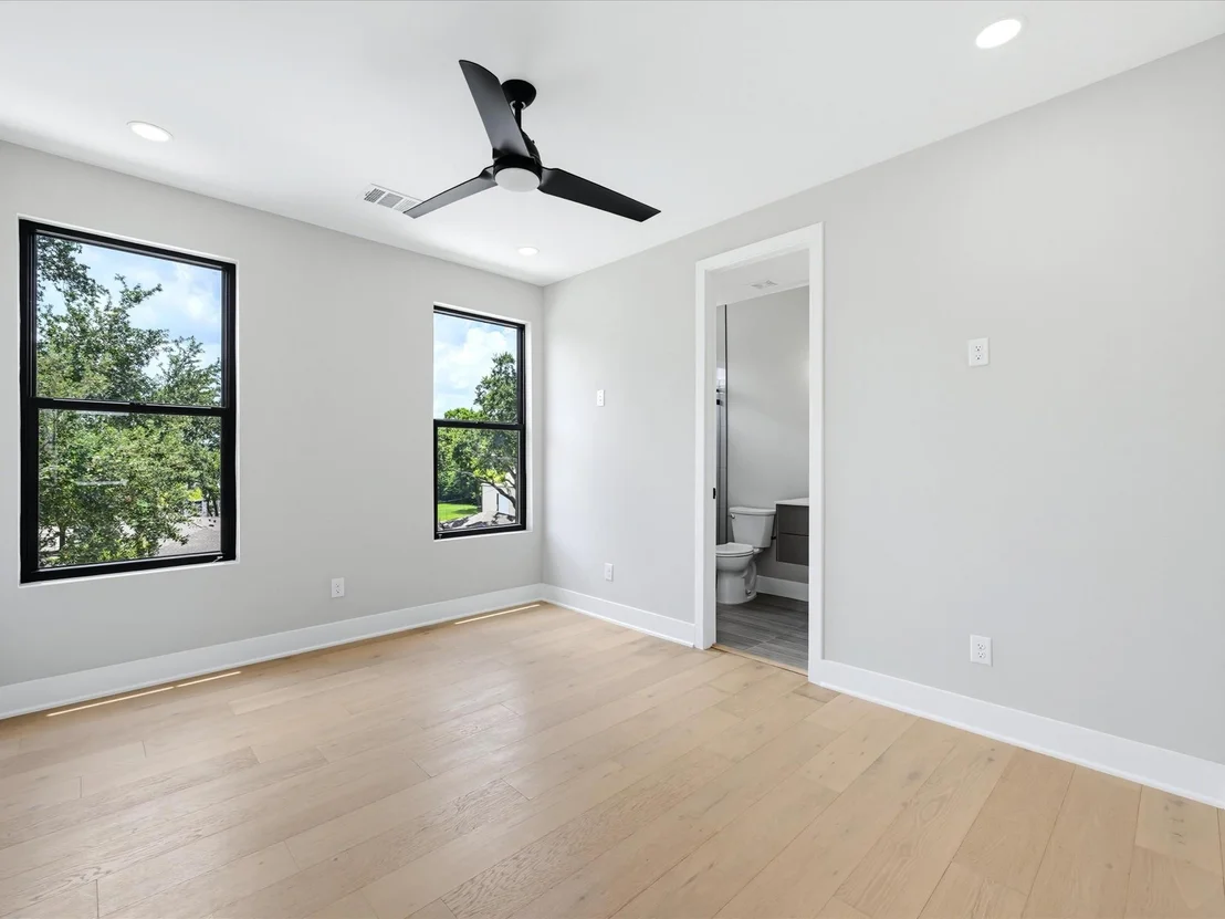 Photo of 2233 Blalock Road