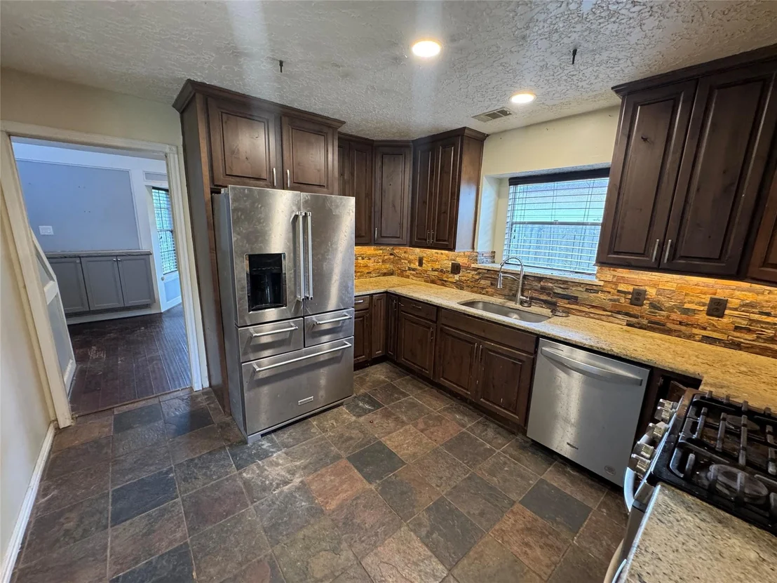 Photo of 4514 Beechcraft Street