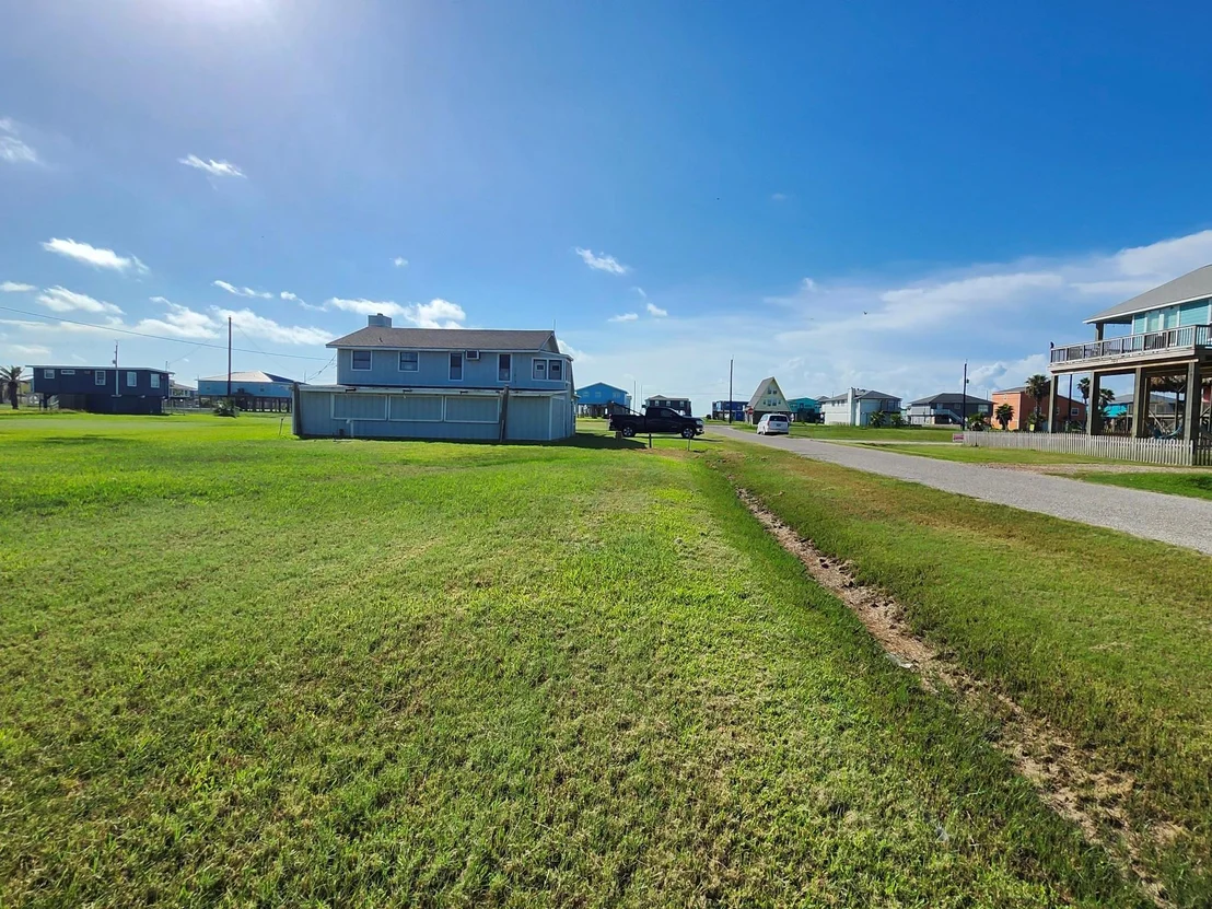 Photo of 522 Surf Drive