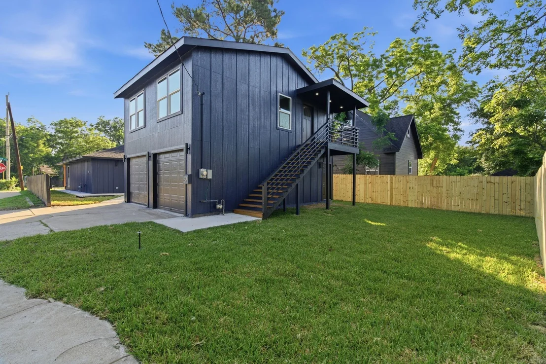 Photo of 5002 Park Drive