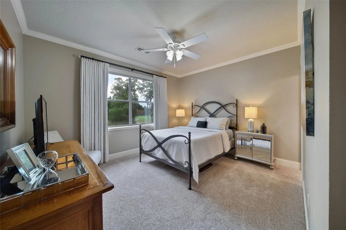Photo of 70 W Ambassador Bend