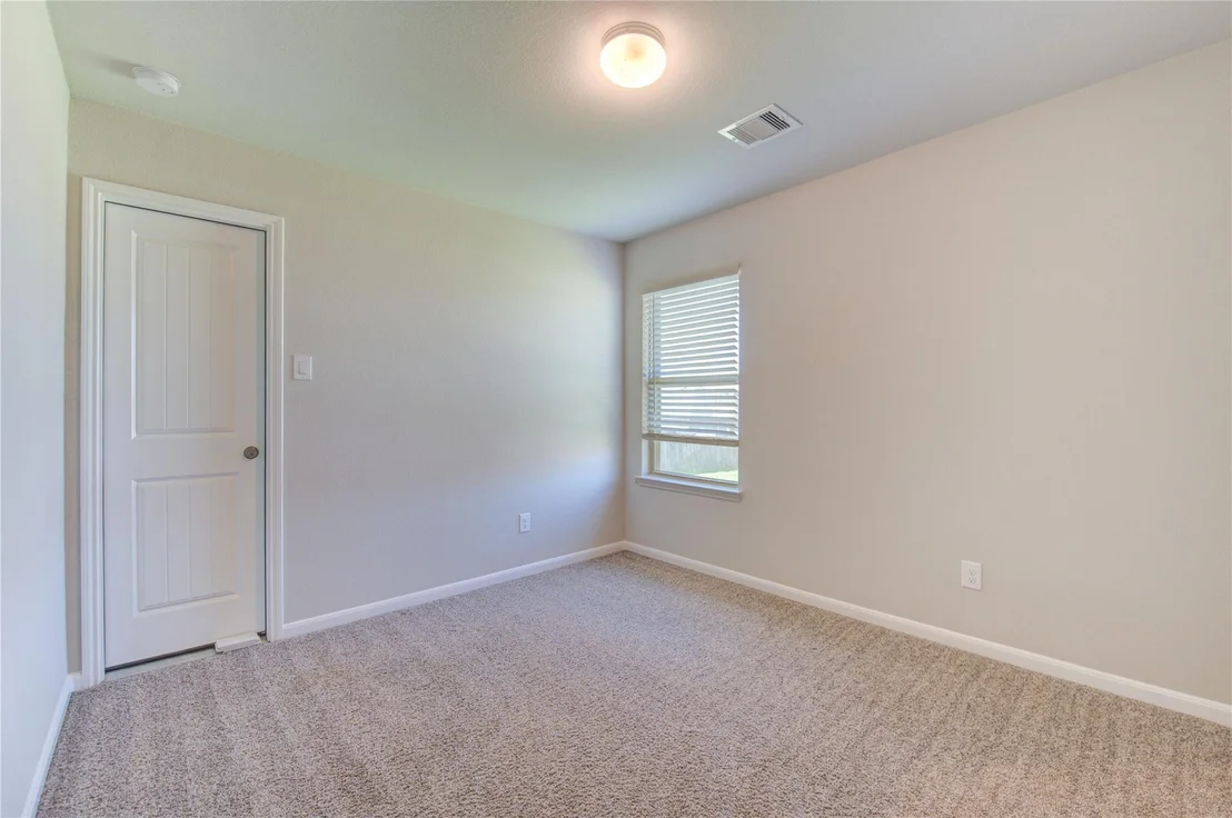 Photo of 29807 Breakwater Drive