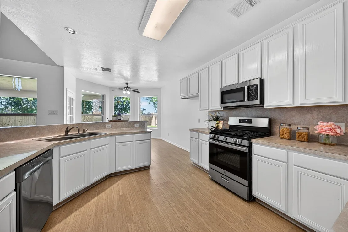 Photo of 13910 Sunset View Drive