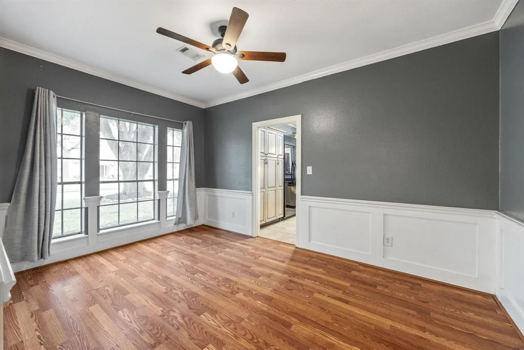 Photo of 942 Montview Drive