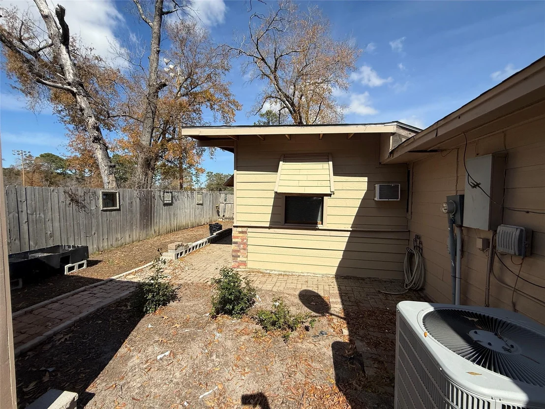 Photo of 214 Maybrook Drive