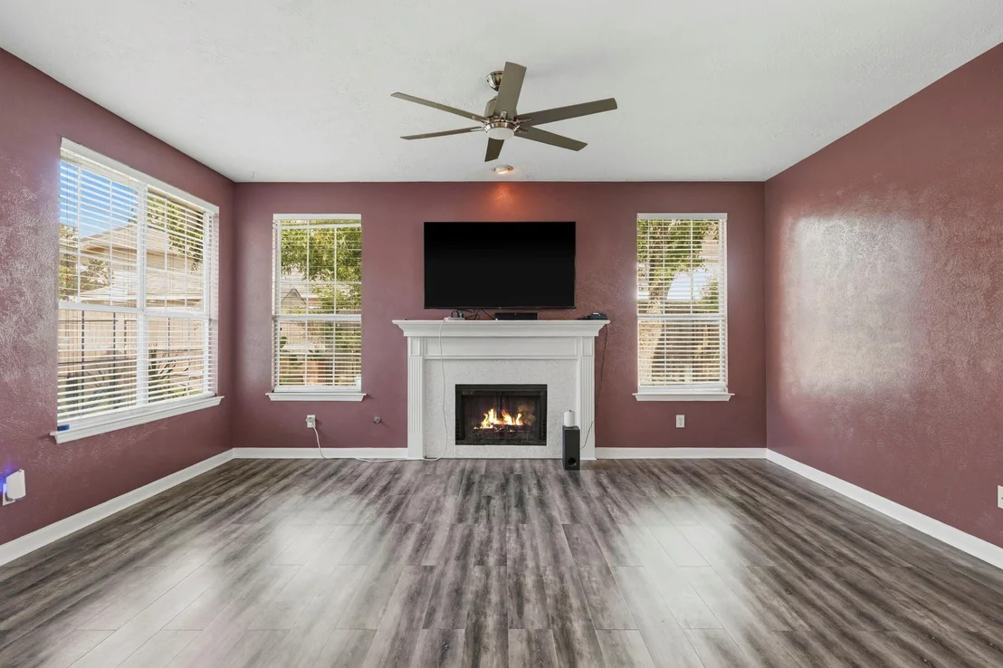 Photo of 1211 Lamplight Trail Drive