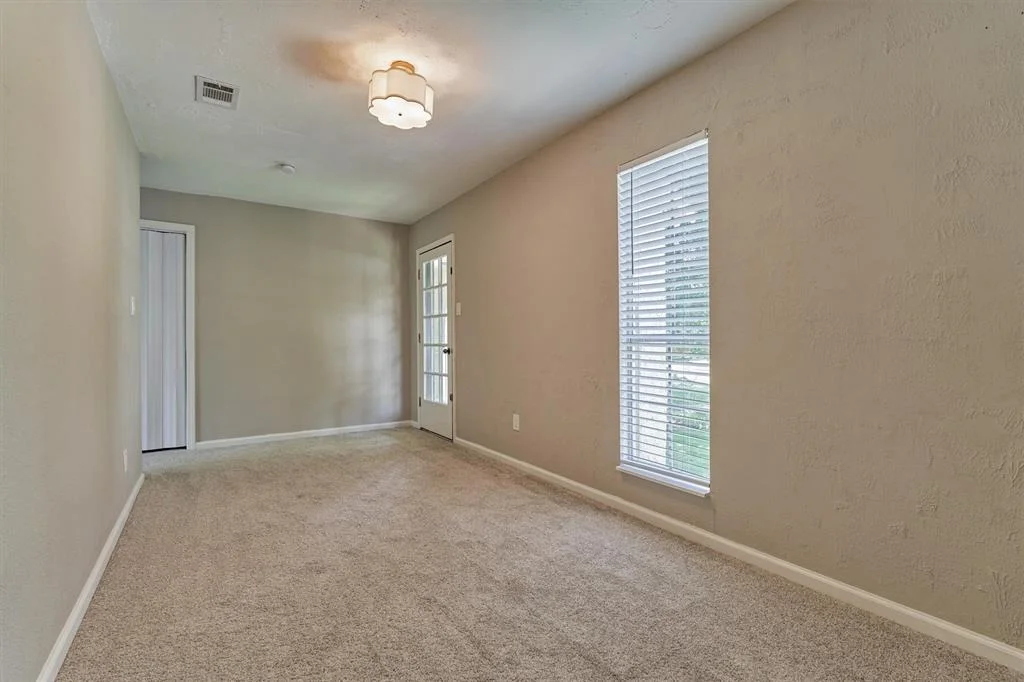 Photo of 23814 Creekview Drive