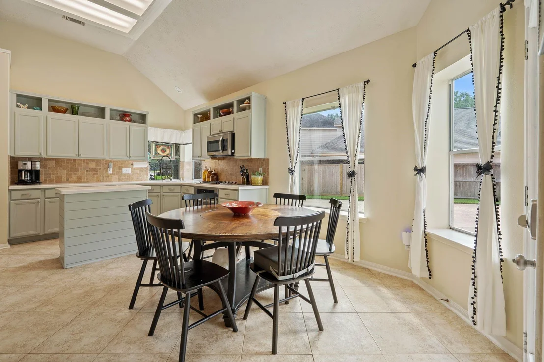 Photo of 30639 Victoria Estates Drive