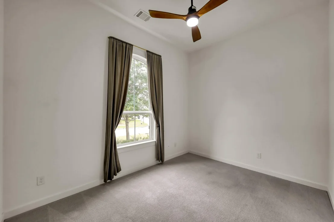 Photo of 111 Liatris Court